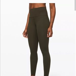 Lululemon Black Wunder Under Crop Leggings
